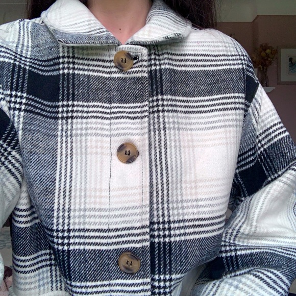 Ardene Wool Blend Fleece Lined Plaid Shacket - Picture 3 of 8